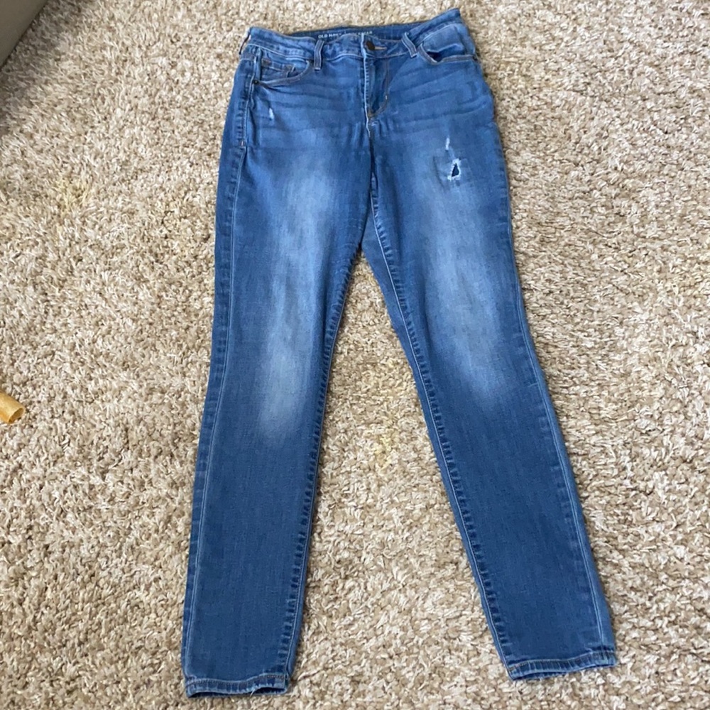 Old Navy Womens High Rise Rockstar Skinny Jeans Faded Ripped thigh